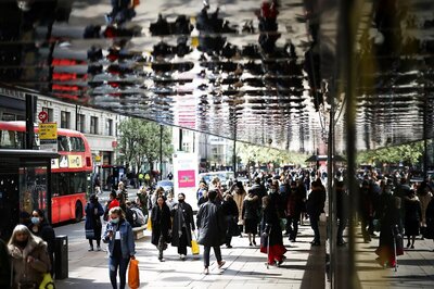 UK Covid-19 Vaccine Passport Plans to Be Scrapped: Report