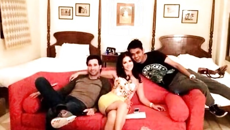 Snapshot: Sunny Leone shares a 'cute photo' with husband Daniel Weber on Twitter