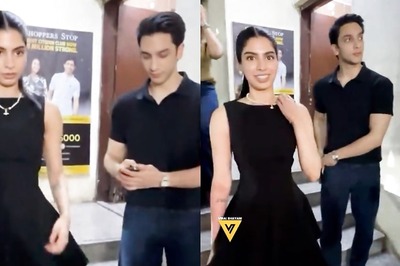 Khushi Kapoor, Vedang Rain Twin in Black As They Exit 'Mr and Mrs Mahi' Screening Together | Watch