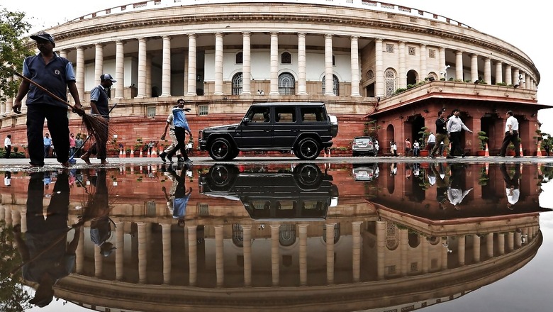 Over 2,000 Kashmiri Migrants Returned to J&K to Take Up Jobs Since Repeal of Article 370: Govt in Parliament
