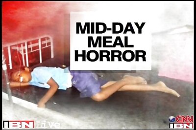 Bihar mid day meal: Insecticide was in the food or oil, says doctor