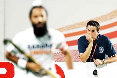 Coaches are treated as 'marionettes' in Indian hockey, says Jose Brasa