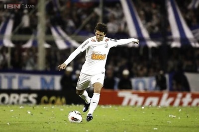 Elano Blumer declares wish for Santos return