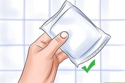 How to Change a Sanitary Pad