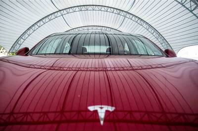 Coronavirus Fears: Tesla Reduces Staff at Nevada Gigafactory by 75 Per Cent Amidst COVID-19 Scare