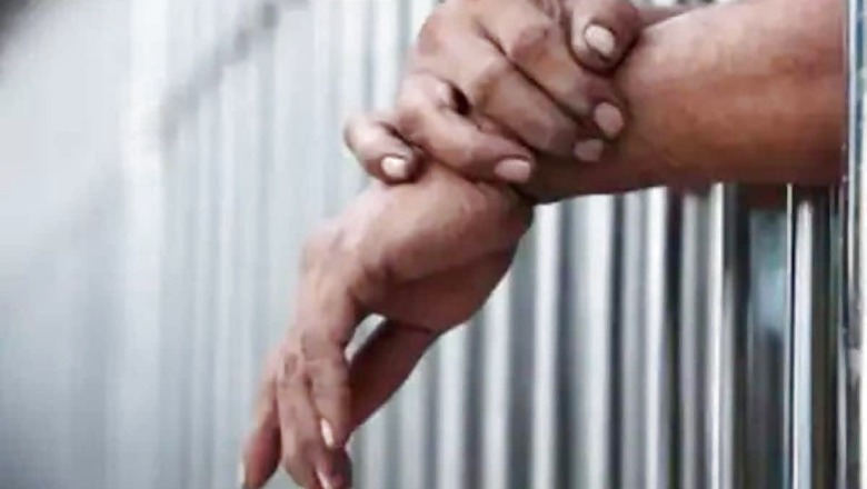 7 Prisoners Escape from Arunachal Jail by Throwing Chilli Powder at Guards