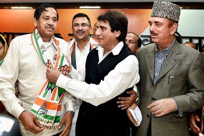 Expelled BSP Leader Naseemuddin Siddiqui Joins Congress