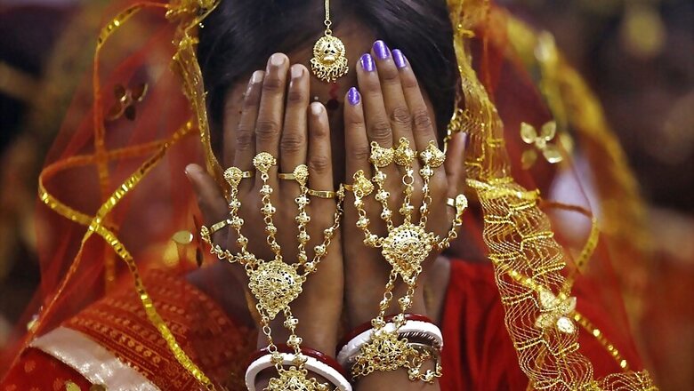 Two Women in Mathura Approach Police for Help to 'Get Married'