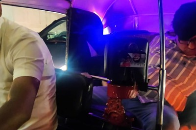 Indian CEO Slammed Over LinkedIn Post Praising Tired Employee Asleep In Autorickshaw