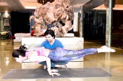 Shilpa Shetty Begins New Year Fitness with Mayurasana, See Pic