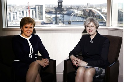Scottish Lawmakers to Hold Independence Vote on Eve of Brexit