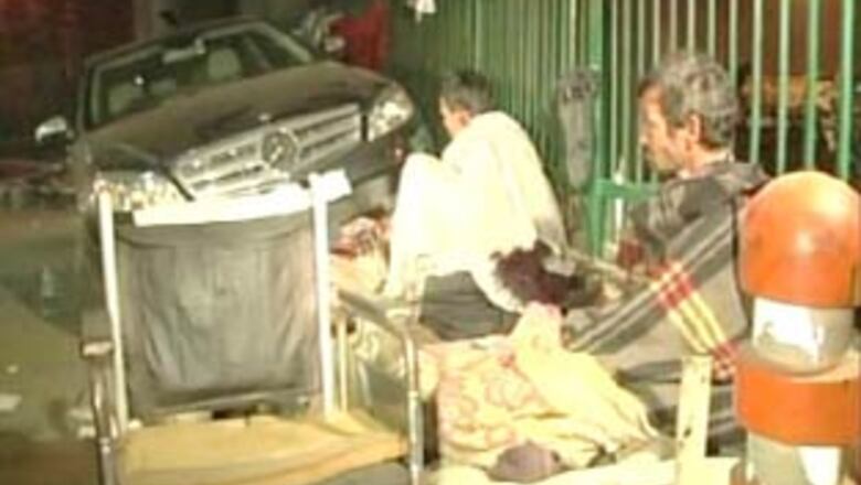 Drunken youth runs Mercedes over two in Delhi