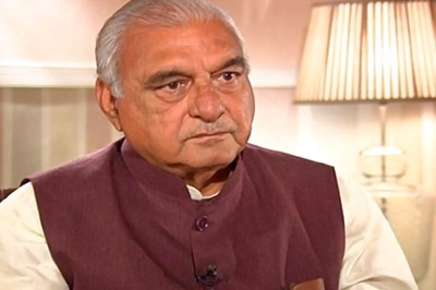 CBI Charges Bhupinder Hooda, Motilal Vora For 'Illegal' Land Allotment to National Herald Publisher