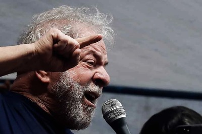 After Tense Showdown, Former Brazil President Lula in Police Custody