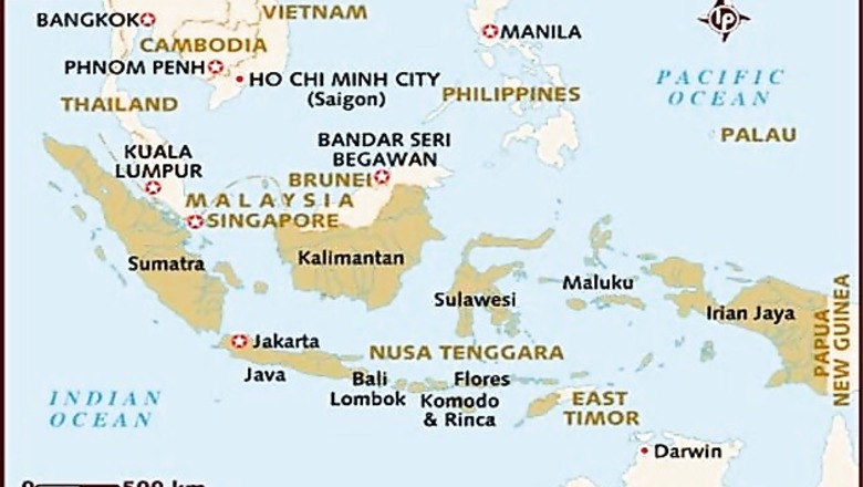7.3 quake jolts Indonesia; tsunami warning issued