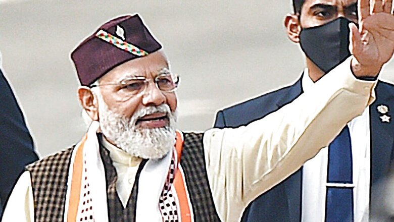 PM Modi Wearing Uttarakhand’s Brahma Kamal Cap on Republic Day Has Locals, Artisans Cheering
