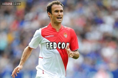 Eric Abidal, Ricardo Carvalho sign new deals at Monaco