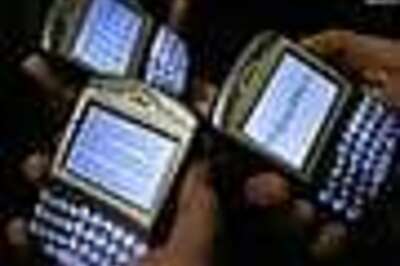 'BlackBerry should comply with security rules or shut shop'