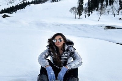 Kiara Advani Chills In Kashmir, Cheeky Fan Says Don't Leave Sidharth Malhotra Alone Home Otherwise...