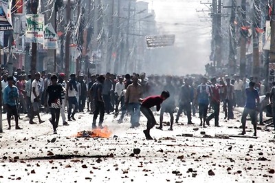 Indian killed as Nepal police clear Madhesis from border point