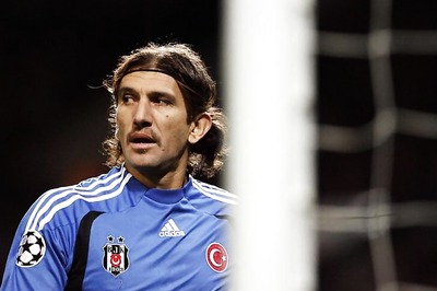 Former Turkey Goalkeeper Rustu Recber in Hospital with Coronavirus
