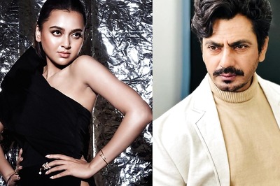 Tejasswi Prakash Patiently Waits, Makes Way for Nawazuddin Siddiqui at Event, Video Goes Viral | Watch