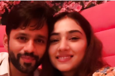 Disha Parmar Shares Husband Appreciation Post on 1 Month Wedding Anniversary