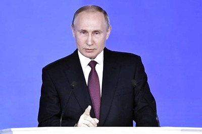 Vladimir Putin Says Will Not Change Constitution to Cling to Power