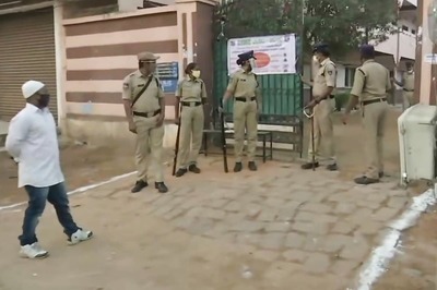 Amid Tight Security, Voting Underway in 2nd Phase of DDC Polls in Jammu and Kashmir