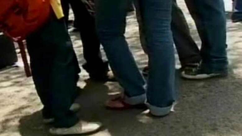 'Vulgar' jeans posters offend MNS morality