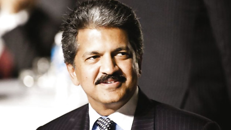 Delhi gangrape: Anand Mahindra offers victim a job