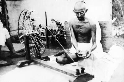 Gandhi Jayanti: The Journey of Khadi From Symbol of Self-reliance to High-fashion Wear