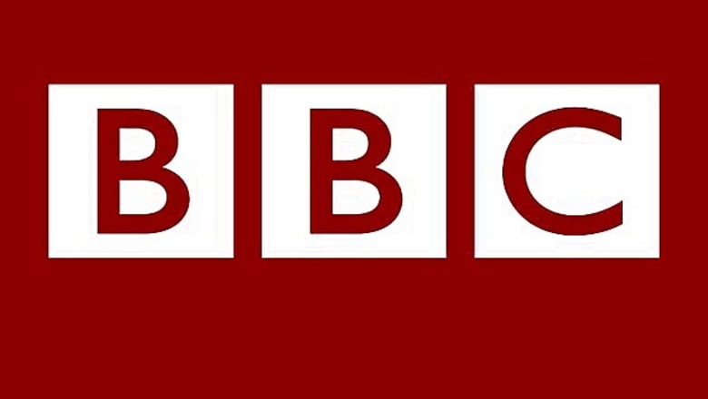 Stop tweeting our troubles, BBC chief tells staff