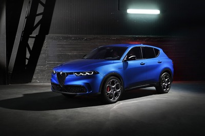 Alfa Romeo Tonale SUV Unveiled with Hybrid Powertrain Options