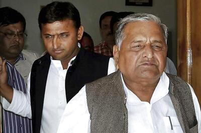 Congress conspiring to trap Mulayam in CBI net: SP
