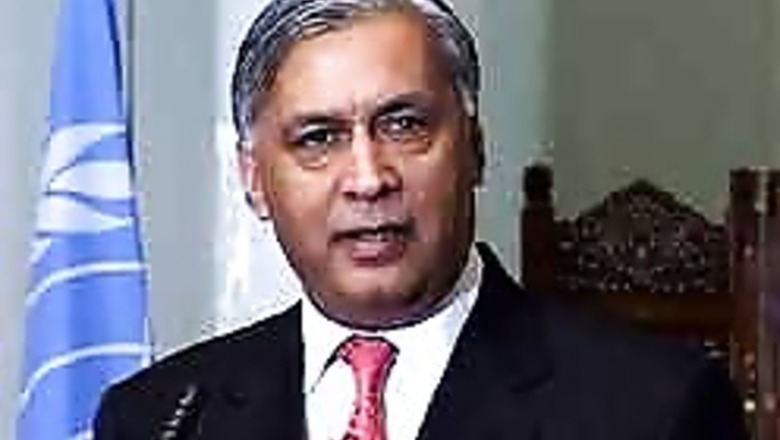 Pak Assembly takes up motion against PM