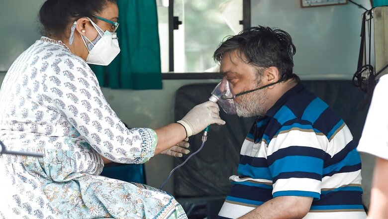 Delhi Sees Record 306 Covid-19 Deaths, Positivity Rate Rises to Over 36%
