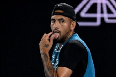 Nick Kyrgios Vents Over Towels, Pleads for Patience After Losing on Return
