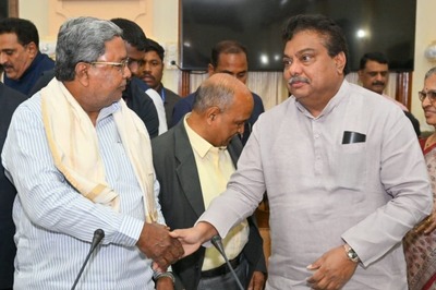 Vocal for Karnataka's Locals: Infosys, Foxconn Under BJP Fire for Not Hiring Those Who Gave Land; Govt Promises Action