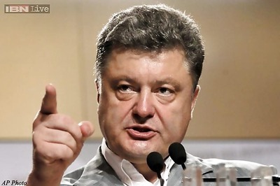Ukraine's new leader to talk with the East, Russia