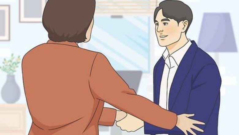 30 Signs Your Boss Likes You Romantically, Plus What to Do about It