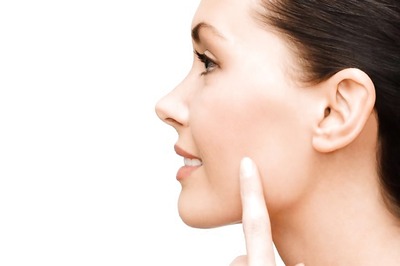 Here's How You Can Keep Your Skin Radiant This Winter