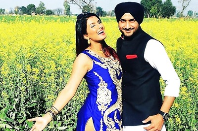 Harbhajan Singh, Geeta Basra To Flaunt Their Dance Moves in Nach Baliye 8