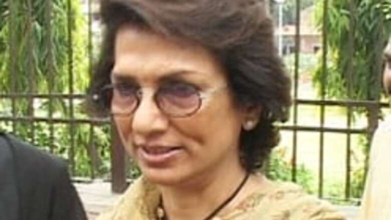 Bina Ramani shows sympathy with Manu