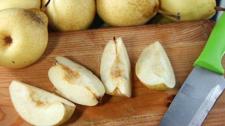 How to Make Pear Vodka