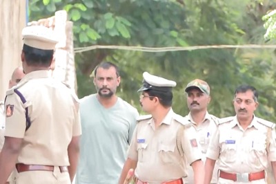 Actor Darshan Cheerful After Wife’s Visit And TV Installation In Bellary Jail