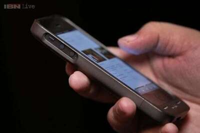 Teenagers don't estimate the possible risks of posting personal information on social media: Study