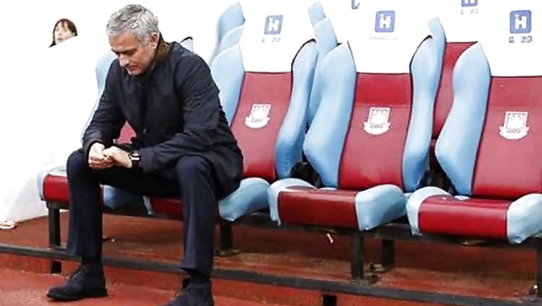 Jose Mourinho sent off in Chelsea loss, Madrid and Bayern win