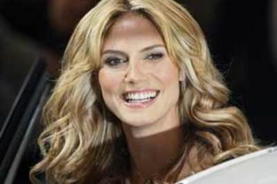 When Heidi Klum drove around handing out lingerie