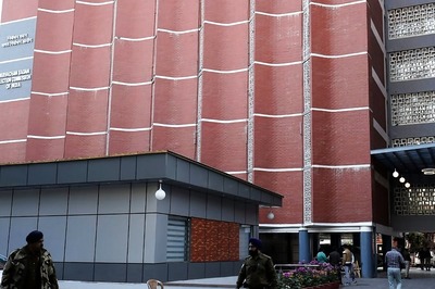 Lok Sabha Polls: EC Seeks 3,40,000 Paramilitary Forces; 1,085 CAPF Companies to be Deployed March First Week